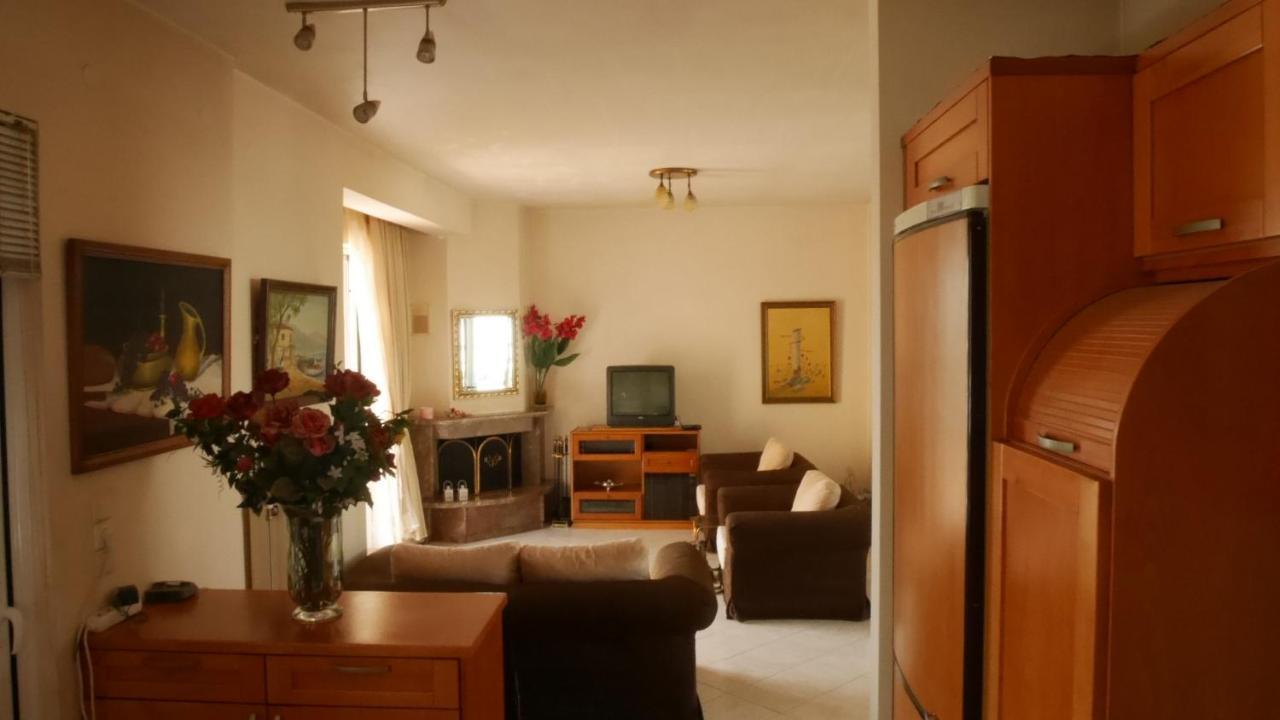 Villa With The View Of Palamidi And Bourtzi Nafplio Exterior foto